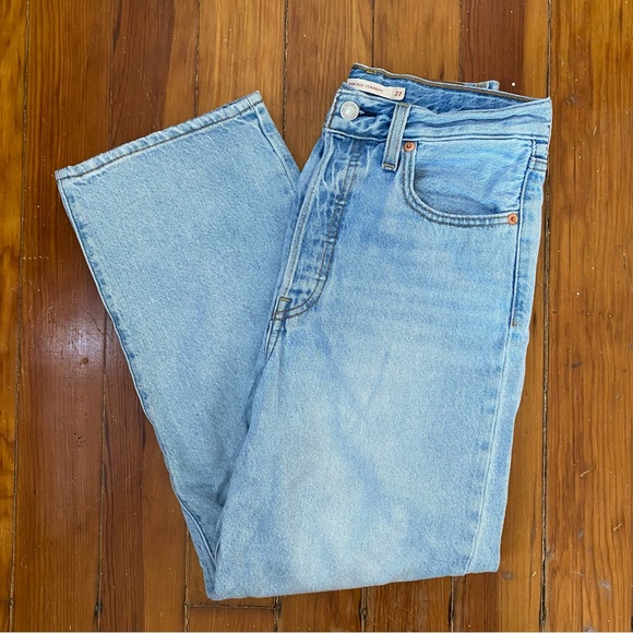 Ribcage Straight Levi’s - Picture 2 of 4